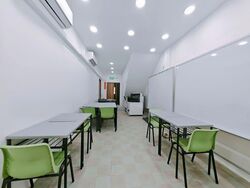New Upper Changi Road (D16), Shop House #577054621